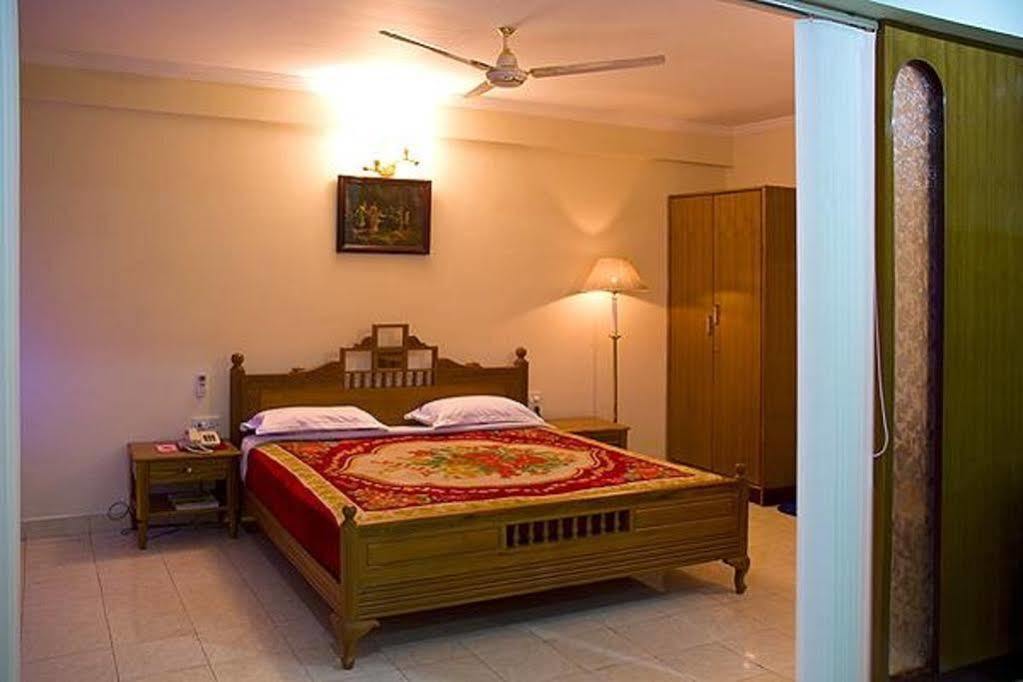Hotel Siddhartha Haïdarabad Extérieur photo